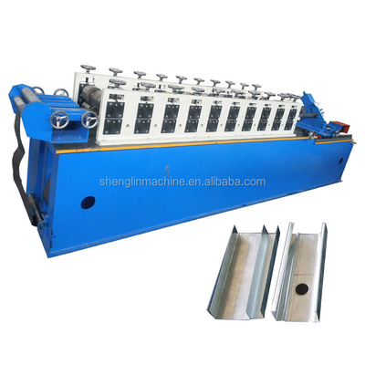 Rolo keeling de aço da luz da folha de metal de Keel Roll Forming Machine do controle do PLC que forma a máquina